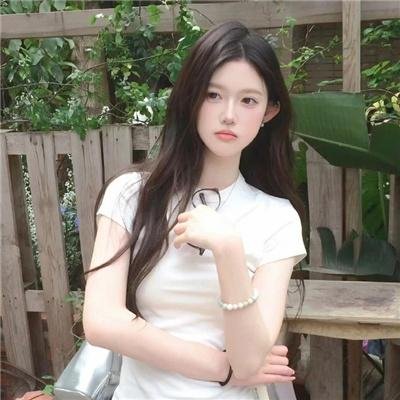 男巫海报